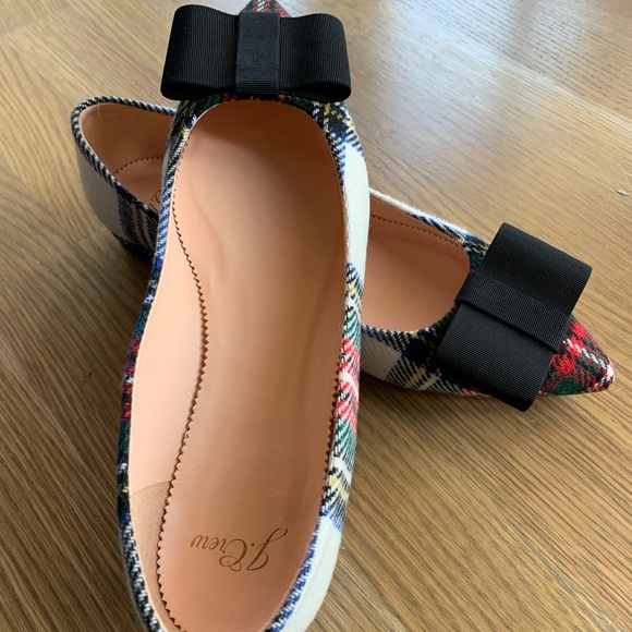 SOLD J. Crew Pointed-toe flats in snowy Stewart tartan - Picture 13 of 15